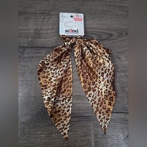 Scunci Leopard Print Hair Scarf Scrunchie NWT